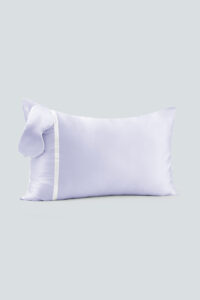 Macaron Silk Pillowcase & Eye Mask Set in light lavender featuring a premium silk pillowcase and coordinating eye mask.