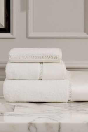 Aqua 3 Pieces Bath Towel Set neatly stacked, showcasing MANITO hollow lace logo and refined silk edging.
