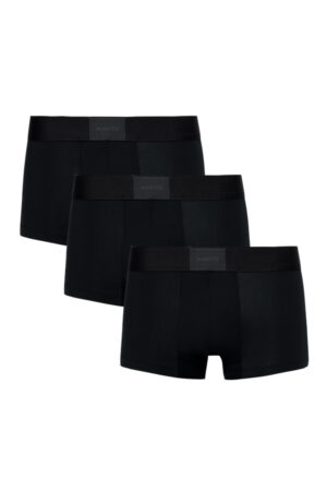 Cloud light Men's Thin Underwear three-pack in black, designed for everyday comfort with a breathable fit.