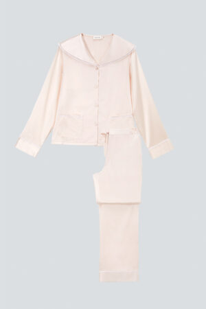 Front view of the MANITO Effie Pink Women's Pajama Set, a white lace pajama set designed for elegance and comfort.