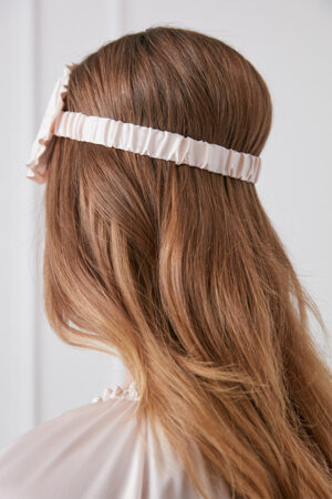 Back view of MANITO Fairy Silk Eye Mask showing ruched silk strap for a secure and gentle fit.