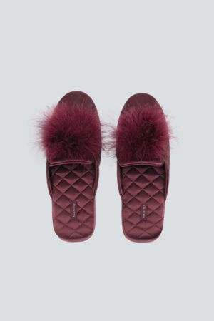 Top view of MANITO Silk Women's red slippers, highlighting stylish design.