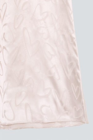 Heart-patterned jacquard silk fabric on the hem of MANITO Loving Kid's Nightdress.