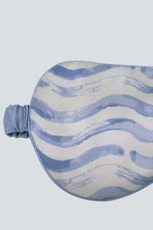 Backside elastic band and fabric texture of the MANITO Ocean Wave Men's Silk Eye Mask.