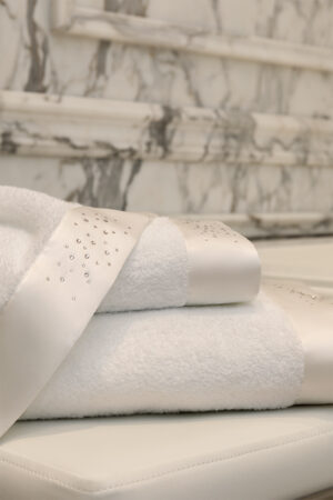 Close-up of Twinkle 3 Pieces Bath Towel Set highlighting crystal-like rhinestones and soft mulberry silk details.