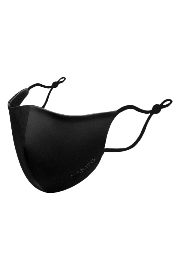 MANITO Ultra Silk Face Mask in black, featuring a sleek design and dual-layer silk for smooth, skin-friendly comfort.