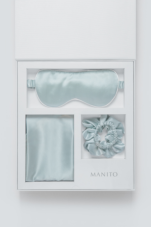 Sleeping Beauty Gift Box with silk eye mask, scrunchie, and pillowcase in a chic presentation box by MANITO.